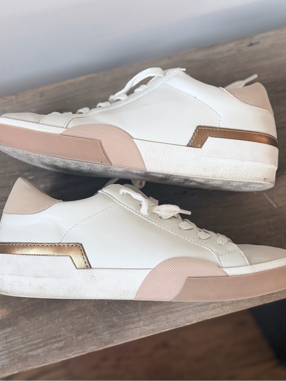 Dolce Vita Women’s White, Gold, & Blush Low-Top Size 9.5